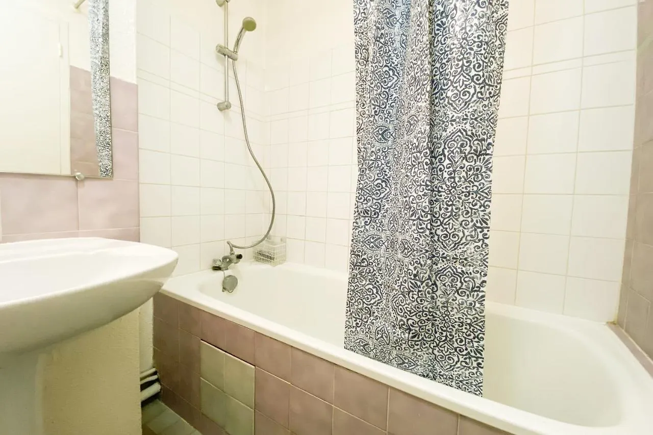 #Ge - The Bostonian In Grenoble3 Bedrooms With Balcony 0*, Grenoble